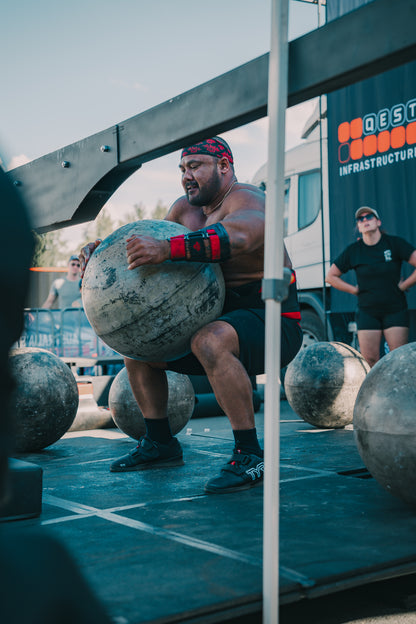 Newcastle Barbell - Strongman Showdown
